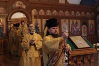 6-В день памяти святителя Амфилохия Иконийского Управляющий Усть-Каменогорской и Семипалатинской епархией  совершил Божественную Литургию в главном храме епархии