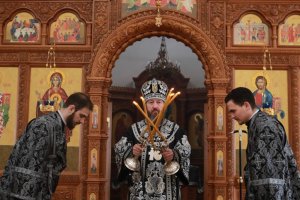 Епископ Амфилохий возглавил служение Божественной Литургии Преждеосвященных Даров