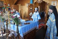 1-Служение епископа Амфилохия в Покровском храме Усть-Каменогорска