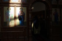 2-Праздничное архипастырское служение в канун дня памяти святых первоверховных апостолов Петра и Павла