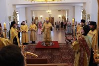 16-Праздничное архипастырское служение в канун дня памяти святых первоверховных апостолов Петра и Павла