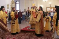 2-В день Усекновения главы Иоанна Крестителя архиепископ Амфилохий совершил Божественную Литургию в Андреевском кафедральном соборе