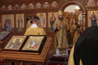 6-В день Усекновения главы Иоанна Крестителя архиепископ Амфилохий совершил Божественную Литургию в Андреевском кафедральном соборе