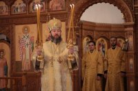 32-В Неделю 26-ю по Пятидесятнице архиепископ Амфилохий совершил Божественную Литургию в Андреевском кафедральном соборе