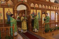 29-«Приидите, людие, Триипостасному Божеству поклонимся!» Празднование Святой Пятидесятницы в главном храме Восточного Казахстана
