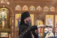 20-В Андреевском соборе торжественно встретили чтимую икону Божией Матери