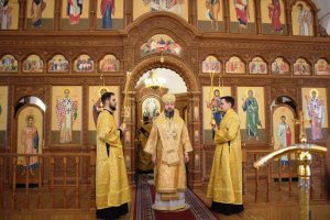 Служение епископа Амфилохия в Неделю о мытаре и фарисее