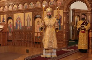 Архиепископ Амфилохий совершил Божественную Литургию в главном храме Восточного Казахстана