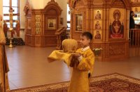 10-Архиепископ Амфилохий совершил Божественную Литургию в главном храме Восточного Казахстана