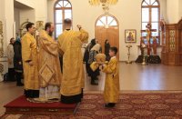 11-Архиепископ Амфилохий совершил Божественную Литургию в главном храме Восточного Казахстана