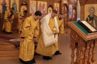 16-Архиепископ Амфилохий совершил Божественную Литургию в главном храме Восточного Казахстана