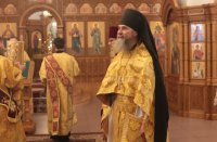 20-Архиепископ Амфилохий совершил Божественную Литургию в главном храме Восточного Казахстана