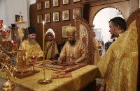 31-Архиепископ Амфилохий совершил Божественную Литургию в главном храме Восточного Казахстана