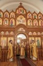 32-Архиепископ Амфилохий совершил Божественную Литургию в главном храме Восточного Казахстана