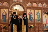4-Митрополит Александр доставил в Усть-Каменогорск ковчег с мощами блаженной Матроны Московской