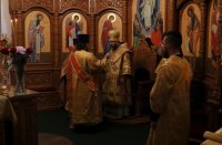 8-Божественная Литургия в день Происхождения Честных Древ Креста Господня в Андреевском кафедральном соборе