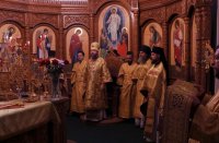 9-Божественная Литургия в день Происхождения Честных Древ Креста Господня в Андреевском кафедральном соборе