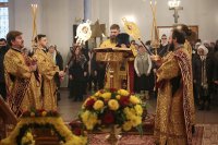 6-День памяти апостола Андрея Первозванного. Митрополит Александр возглавил Литургию в Андреевском кафедральном соборе Усть-Каменогорска