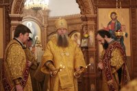 8-День памяти апостола Андрея Первозванного. Митрополит Александр возглавил Литургию в Андреевском кафедральном соборе Усть-Каменогорска