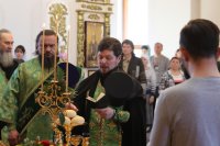 9-Вечернее богослужение в кафедральном соборе в канун праздника Входа Господня в Иерусалим