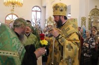 21-Вечернее богослужение в кафедральном соборе в канун праздника Входа Господня в Иерусалим