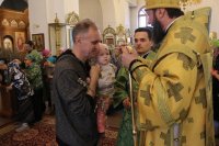 32-Вечернее богослужение в кафедральном соборе в канун праздника Входа Господня в Иерусалим
