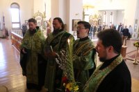 36-Вечернее богослужение в кафедральном соборе в канун праздника Входа Господня в Иерусалим