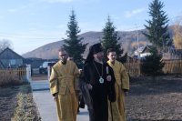 3-Архиепископ Амфилохий посетил Покровский храм села Верх-Уба