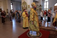 6-В день памяти святых Царственных мучеников архиепископ Амфилохий совершил Божественную Литургию в Андреевском кафедральном соборе