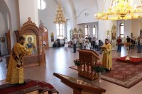 21-В день памяти святых Царственных мучеников архиепископ Амфилохий совершил Божественную Литургию в Андреевском кафедральном соборе