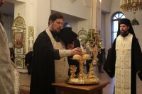 9-Епископ Амфилохий возглавил праздничные богослужения в канун Крещения Господня