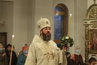 20-Епископ Амфилохий возглавил праздничные богослужения в канун Крещения Господня