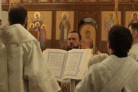 24-Епископ Амфилохий возглавил праздничные богослужения в канун Крещения Господня