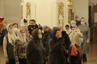 31-Епископ Амфилохий возглавил праздничные богослужения в канун Крещения Господня