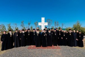 Участники празднования дня памяти Казахстанских святых совершили молитву на месте подвигов новомучениц Акмолинских