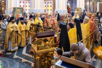 7-В неделю о блудном сыне Глава и архипастыри Казахстанского Митрополичьего округа совершили Литургию в Вознесенском кафедральном соборе Алма-Аты