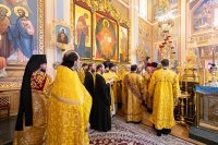 14-В неделю о блудном сыне Глава и архипастыри Казахстанского Митрополичьего округа совершили Литургию в Вознесенском кафедральном соборе Алма-Аты