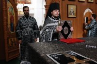 4-В Великую Среду епископ Амфилохий совершил последнюю в этом году Литургию Преждеосвященных Даров