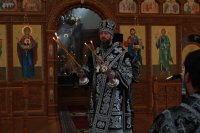 14-В Великую Среду епископ Амфилохий совершил последнюю в этом году Литургию Преждеосвященных Даров