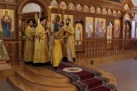 18-В праздник Всех Святых Управляющий Усть-Каменогорской и Семипалатинской епархией совершил Литургию в Андреевском кафедральном соборе г. Усть-Каменогорска
