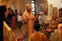 10-В Неделю 10-ю по Пятидесятнице архиепископ Амфилохий возглавил служение Божественной Литургии в главном храме Восточного Казахстана