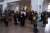 19-Утреня Страстных Евангелий в Андреевском кафедральном соборе