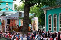 3-В праздник святителя Николая, архиепископа Мирликийского, управляющий Усть-Каменогорской и Семипалатинской епархией принял участие в торжестве, посвящённом принесению в Южную столицу Казахстана чудотворной иконы Божией Матери "Одигитрия-Полонская"