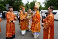 5-В праздник святителя Николая, архиепископа Мирликийского, управляющий Усть-Каменогорской и Семипалатинской епархией принял участие в торжестве, посвящённом принесению в Южную столицу Казахстана чудотворной иконы Божией Матери "Одигитрия-Полонская"