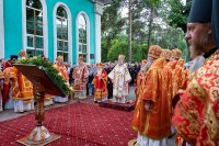 9-В праздник святителя Николая, архиепископа Мирликийского, управляющий Усть-Каменогорской и Семипалатинской епархией принял участие в торжестве, посвящённом принесению в Южную столицу Казахстана чудотворной иконы Божией Матери "Одигитрия-Полонская"
