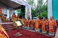10-В праздник святителя Николая, архиепископа Мирликийского, управляющий Усть-Каменогорской и Семипалатинской епархией принял участие в торжестве, посвящённом принесению в Южную столицу Казахстана чудотворной иконы Божией Матери "Одигитрия-Полонская"