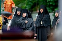 17-В праздник святителя Николая, архиепископа Мирликийского, управляющий Усть-Каменогорской и Семипалатинской епархией принял участие в торжестве, посвящённом принесению в Южную столицу Казахстана чудотворной иконы Божией Матери "Одигитрия-Полонская"