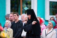 25-В праздник святителя Николая, архиепископа Мирликийского, управляющий Усть-Каменогорской и Семипалатинской епархией принял участие в торжестве, посвящённом принесению в Южную столицу Казахстана чудотворной иконы Божией Матери "Одигитрия-Полонская"
