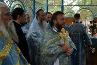 47-В десятую годовщину возобновления паломничества архиепископ Амфилохий возглавил служение Божественной Литургии на Святом ключе близ Семипалатинска