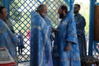 71-В десятую годовщину возобновления паломничества архиепископ Амфилохий возглавил служение Божественной Литургии на Святом ключе близ Семипалатинска